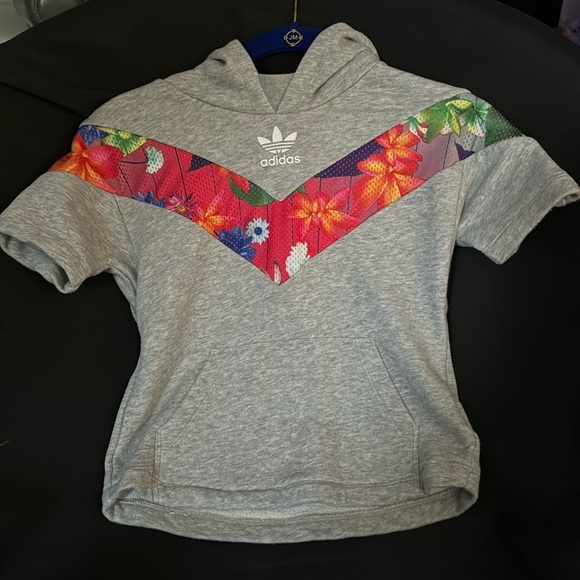 adidas Other - Little girls Adidas Short sleeve Sweatshirt